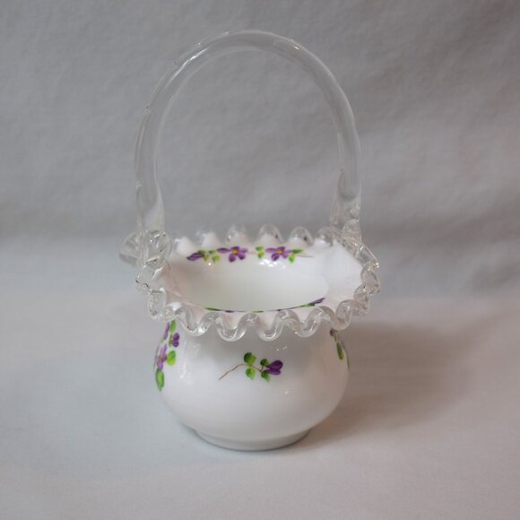 Vintage Fenton Silver Crest Milk Glass Basket Hand Painted  Violets In The Snow - Picture 3 of 7